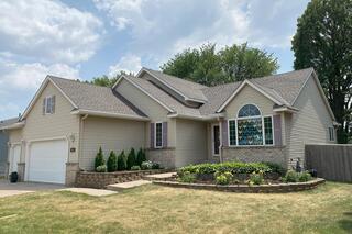 Roof Replacement - Maplewood, MN
