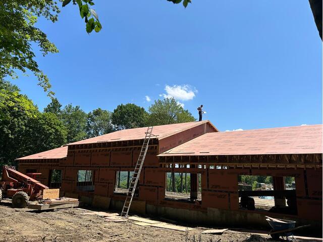 Middlebury, CT Roof Replacement - Before Photo