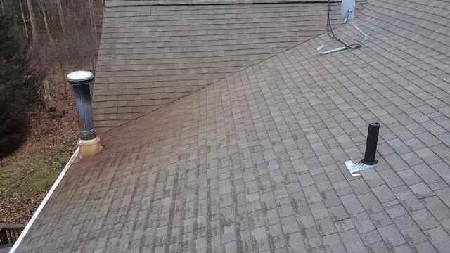 Roof Replacement in Oxford, CT - Before Photo