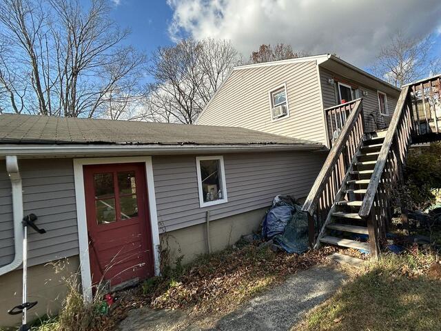 Full Roof Replacement in Oxford, CT - Before Photo