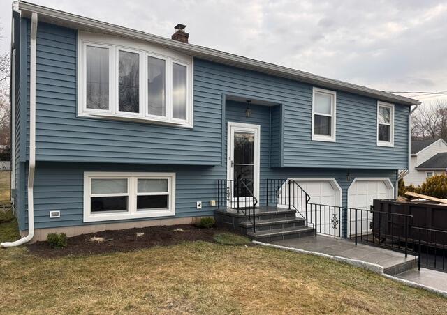 Hamden, CT New Vinly Siding Installation - After Photo
