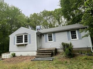 See how a New Roof Transforms this Wolcott Connecticut Home
