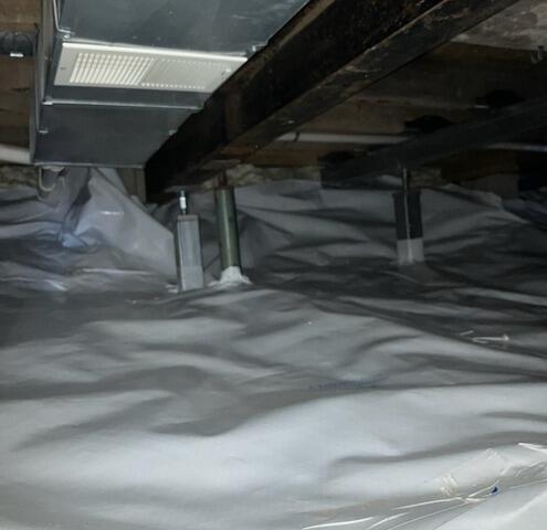 Crawl Space floor Support and encapsulation in Glenelg, MD - After Photo