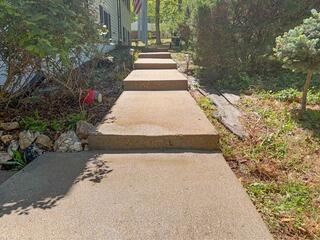 Concrete sidewalk leveling in Manassas, VA