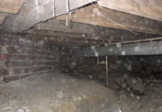 Sagging Floor Repair in Shelbyville, IN - Before Photo