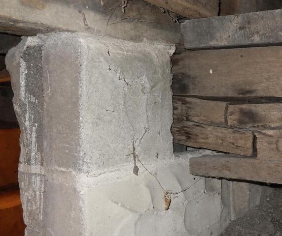 Crawl Space Floor Support in Leo, IN - Before Photo