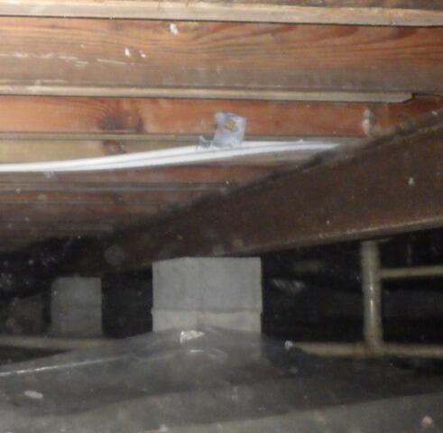 Crawl Space Encapsulation in Jonesboro, IN - Before Photo