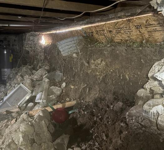 Foundation Wall Failure in Syracuse, Indiana - Before Photo