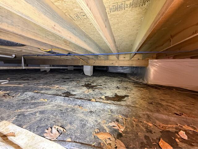 Encapsulating a Big Crawl Space in Troy, Virginia - Before Photo