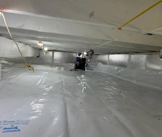 Crawl space encapsulation in Alexandria, Virgina