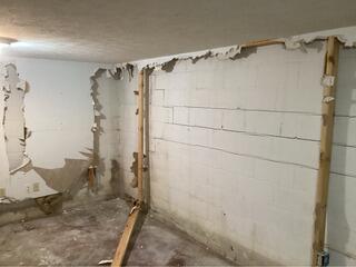 Crawl Space makeover in Deerfield, VA