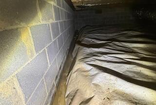 Crawl space encapsulation in Keezletown, VA