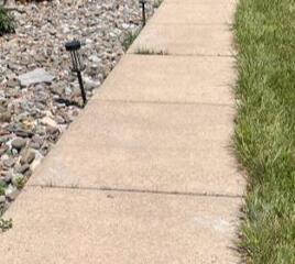 Sidewalk lifting in Middletown, MD