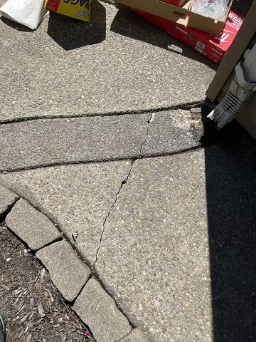 Crack repair - Before Photo