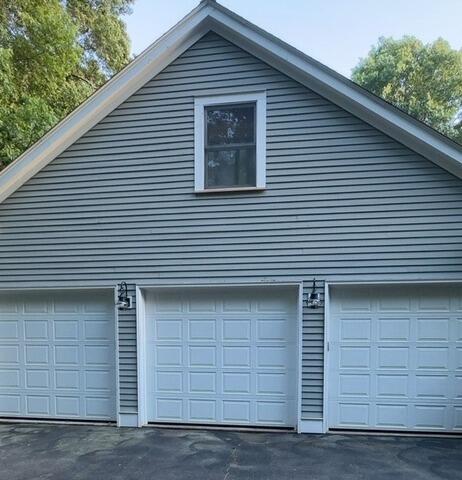 Exterior Powerwash in Simsbury,CT