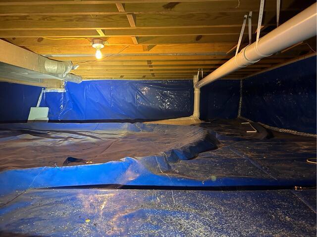 Crawl Space Moisture Control in Columbus, OH - Before Photo