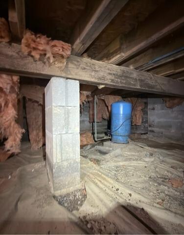 Encapsulated Crawl Space in Logan, OH - Before Photo