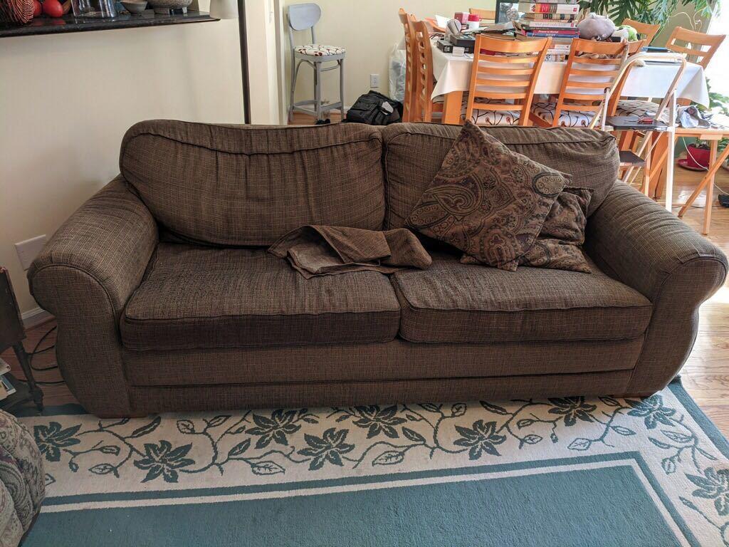 The Junkluggers of North Atlanta Before & After Photo Set Sofa