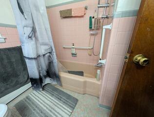 Linthicum Bathroom Remodel.