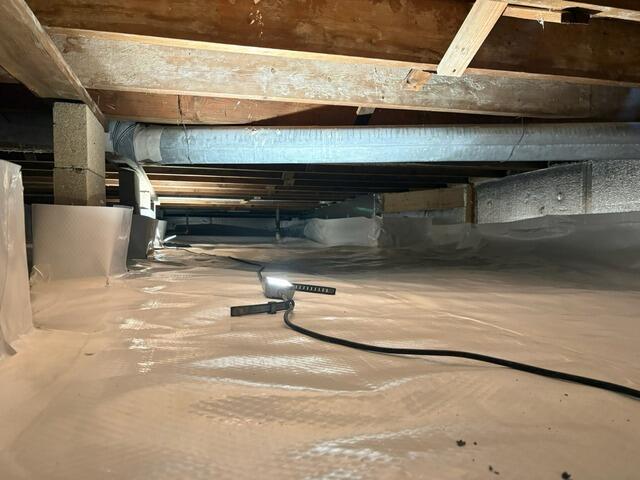 Crawl Space Protected from Mold and Moisture in Plymouth, MI