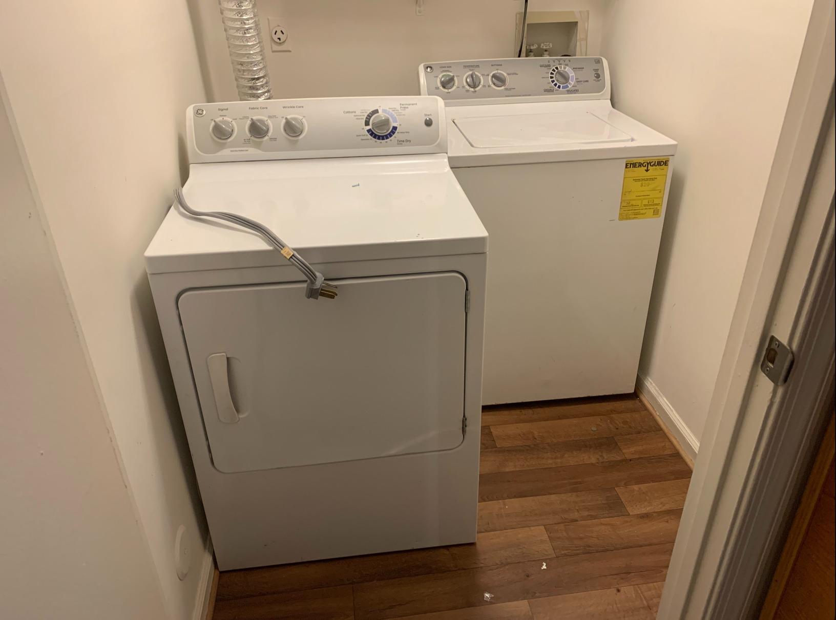 The Junkluggers of Williamsburg Before & After Photo Set Washer