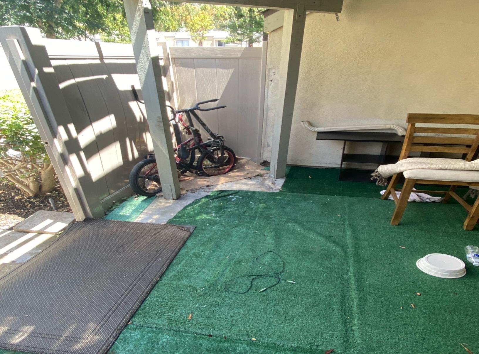 The Junkluggers of Orange County Before & After Photo Set - Mattress