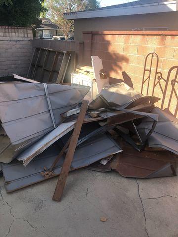 The Junkluggers of Orange County Before & After Photo Set - Debris