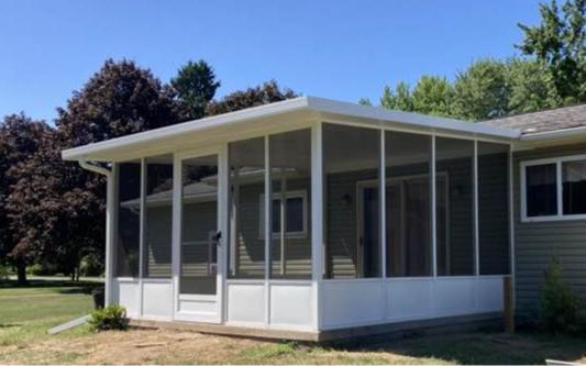 Sunroom in Conneaut, Ohio