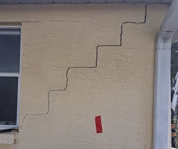 Foundation Wall Cracks Closed in Wesley Chapel, FL
