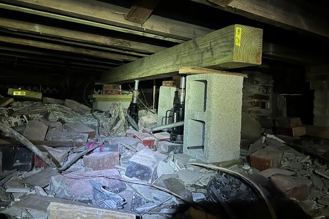 Complete Crawl Space Stabilization in Clearwater, FL - Before Photo