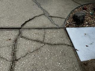 Repairing Concrete Driveway Cracks in Dunnellon, FL