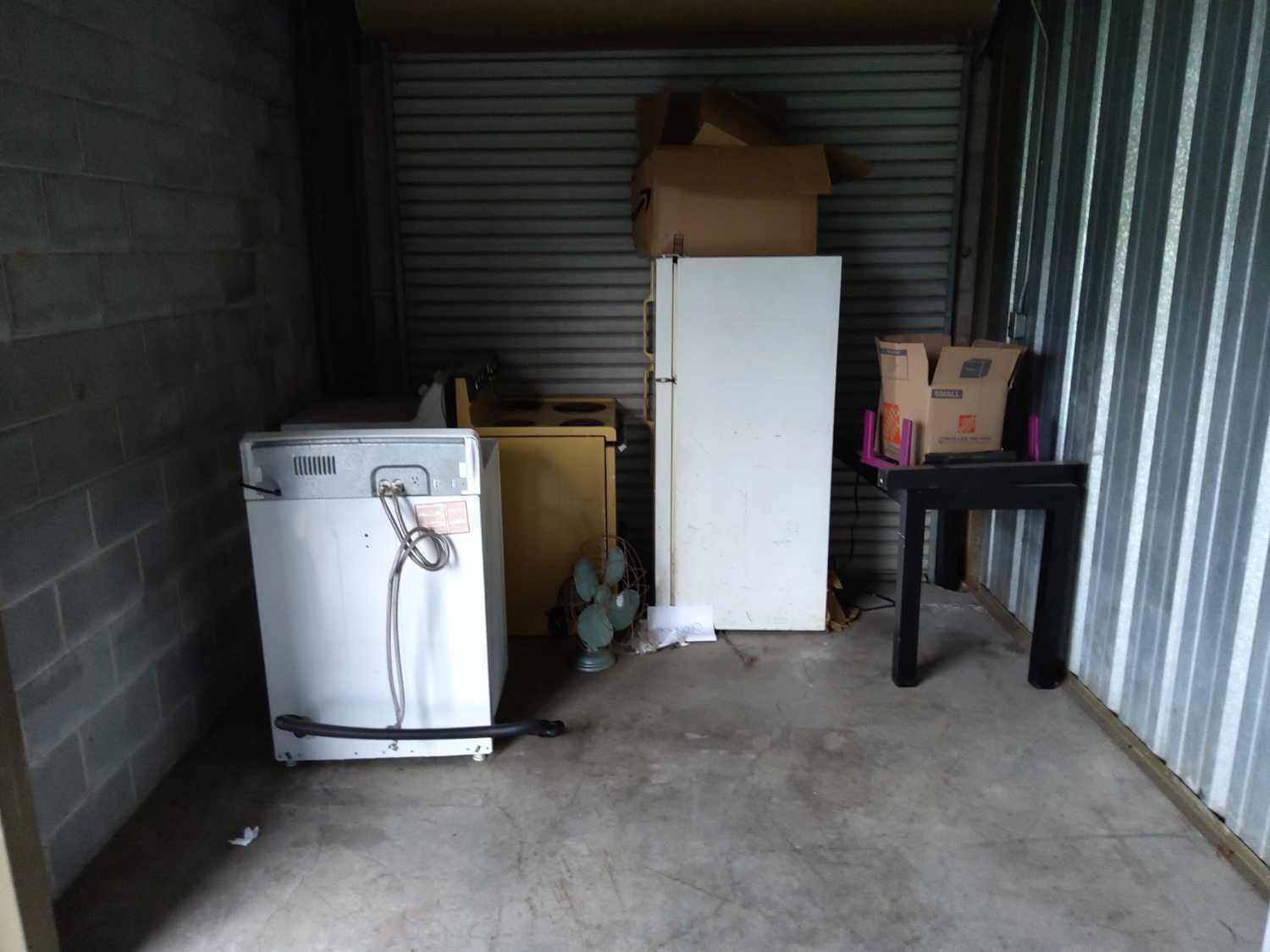 The Junkluggers of Nashville Before & After Photo Set Storage Unit Cleanout in Nashville, TN
