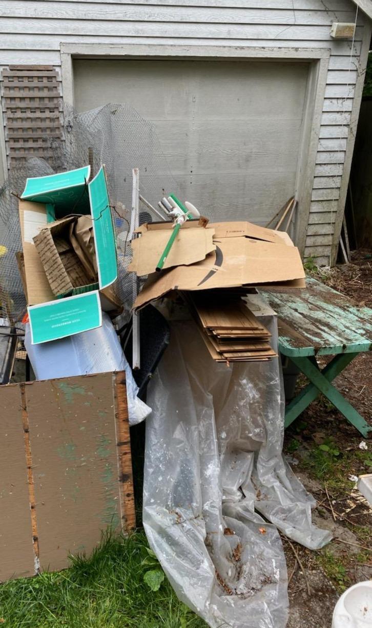 The Junkluggers of North Puget Sound Before & After Photo Set Junk