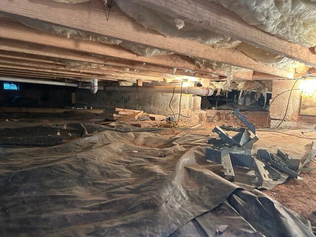 Crawl Space Encapsulation in Greensboro, Georgia