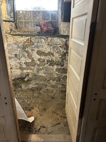 A Crawlspace You Can Be Proud Of in Pittsburgh, PA