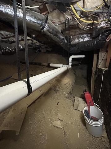 Encapsulated & Energy-Efficient in Pittsburgh, PA - Before Photo