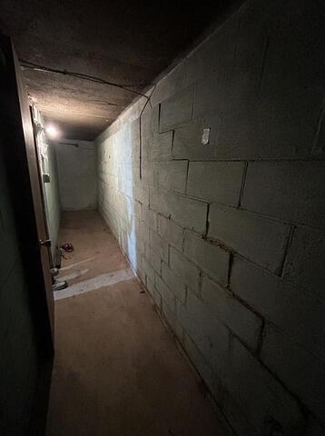 Straight Talk, Strong Walls in Pittsburgh, PA - Before Photo