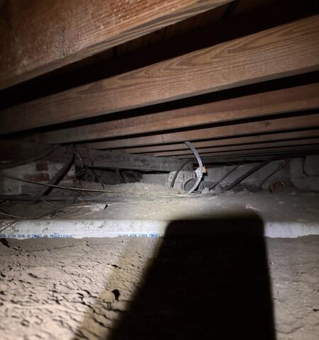 Uneven Floors Stabilized with SmartJacks in Jacksonville, NC - Before Photo