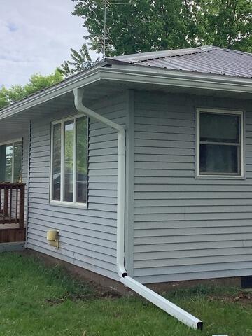 Gutter Shutter in Pipestone - After Photo
