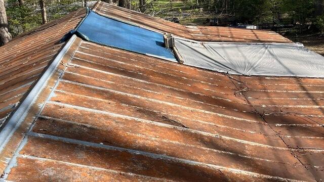 Metal Roof in Hiawassee Georgia - Before Photo