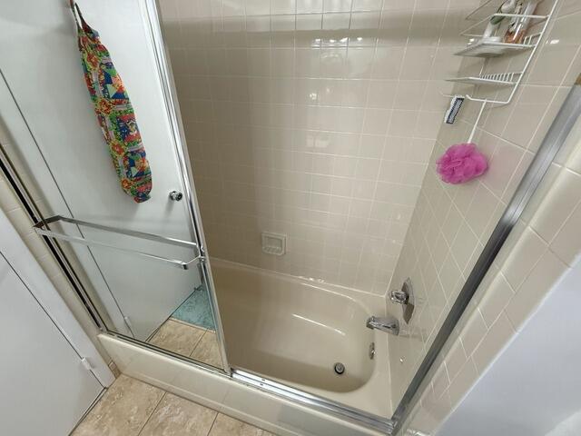 Tub to Walk-in Shower Conversion - Hialeah, FL