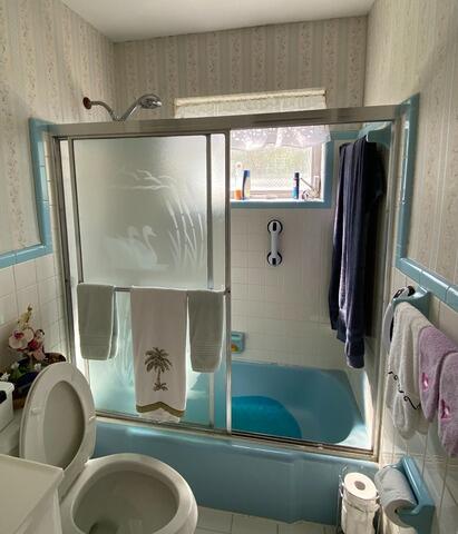 Bathtub to Shower Remodel in West Palm Beach FL