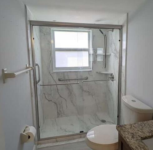Bathtub to Shower Remodel in Pompano Beach FL