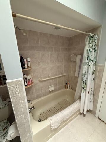Bathtub to Shower Remodel in Port St Lucie FL