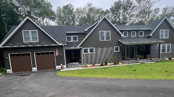 Professional Holiday Lights in Woodbridge, CT - Before Photo