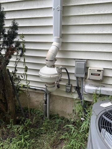 17 Woods End Dr, Doylestown, PA 18902, USA - Before Photo