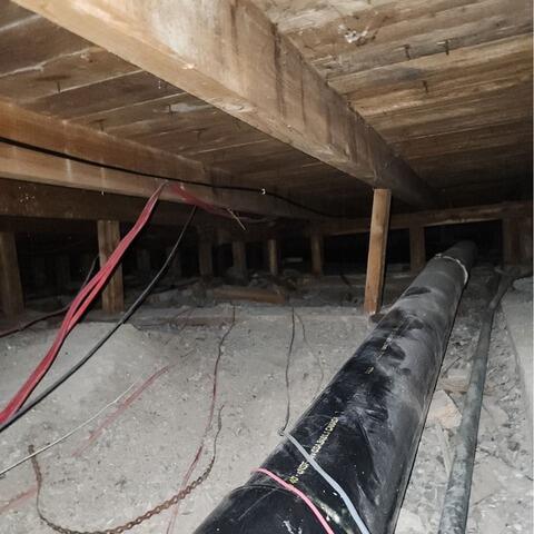 SmartJack Beams Installed in Belle Ewart, ON - Before Photo