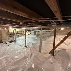 Repairing a crawl space in Caesarea, ON
