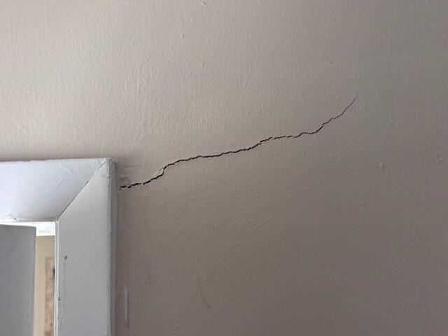 Smart Jack Floor Supports in Tallahassee, FL - Before Photo