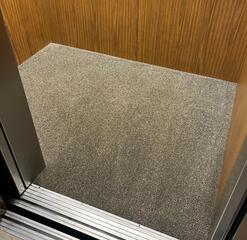 Dramatic Elevator Carpet Results in Bloomfield, CT